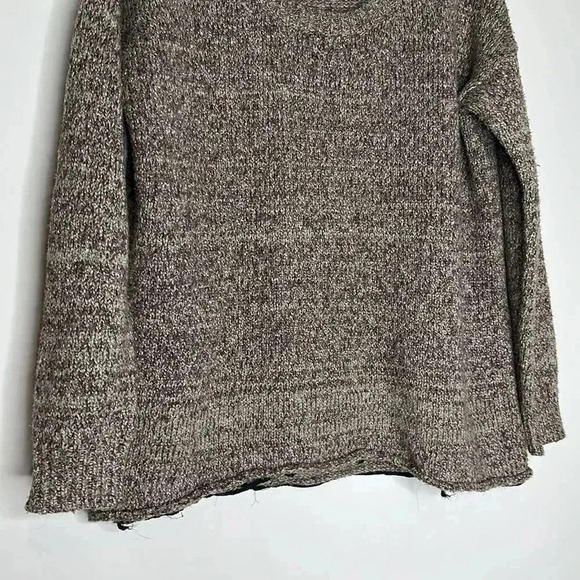 Hem & Thread Brown Sweater - Picture 4 of 6